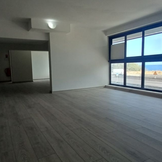  INDIANA IMMOBILIER : Local / Bureau | LA POSSESSION (97419) | 350 m2 | 3 500 € 