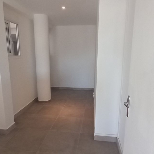  INDIANA IMMOBILIER : Local / Bureau | LA POSSESSION (97419) | 350 m2 | 3 500 € 
