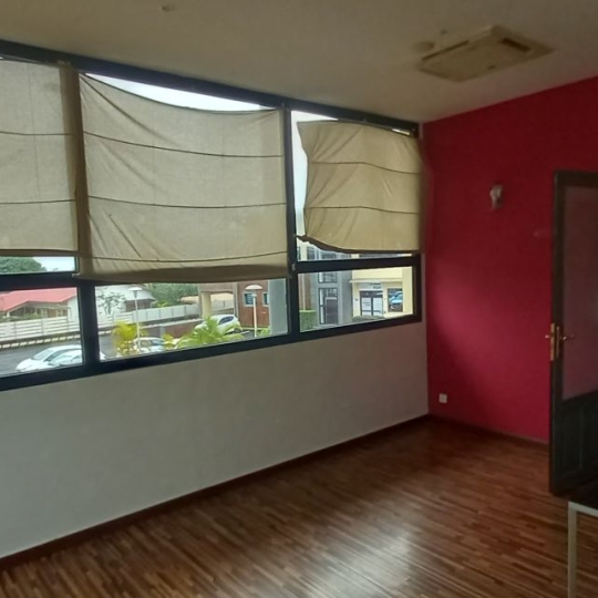  INDIANA IMMOBILIER : Local / Bureau | SAINT ANDRE (97440) | 60 m2 | 840 € 