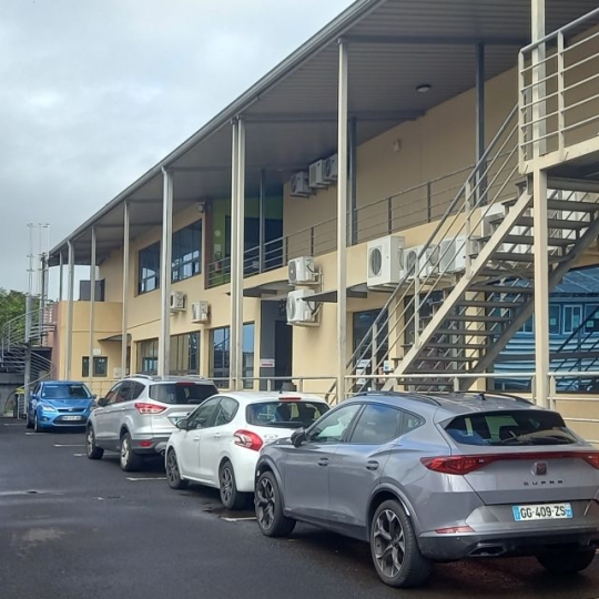  INDIANA IMMOBILIER : Local / Bureau | SAINT-ANDRE (97440) | 250 m2 | 2 500 € 