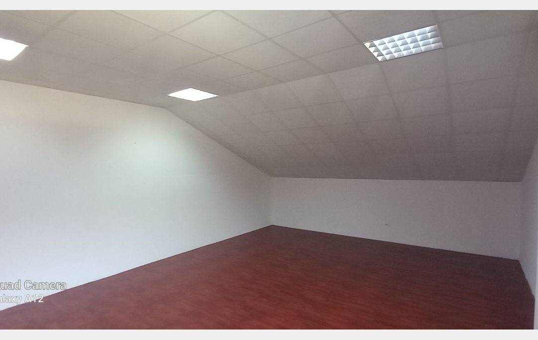 INDIANA IMMOBILIER : Local / Bureau | SAINT ANDRE (97440) | 60 m2 | 840 € 