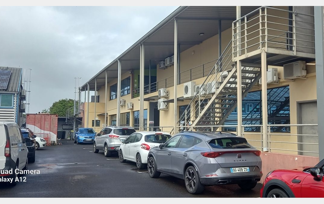 INDIANA IMMOBILIER : Local / Bureau | SAINT-ANDRE (97440) | 250 m2 | 2 500 € 