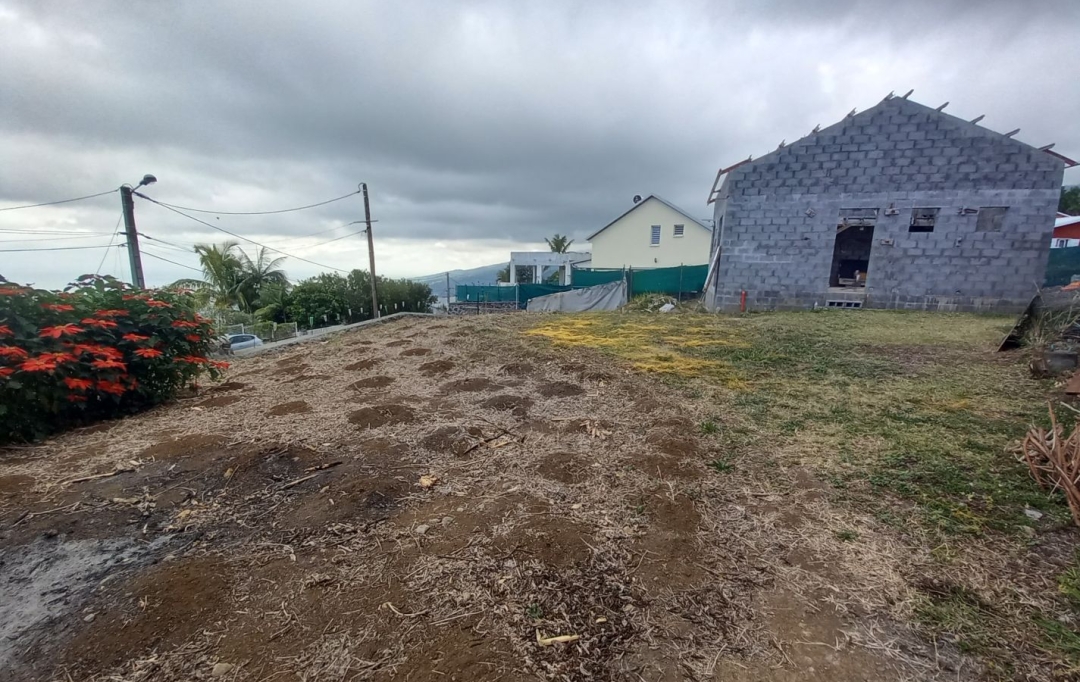 INDIANA IMMOBILIER : Terrain | BOIS-DE-NEFLES (97411) | 60 m2 | 209 000 € 