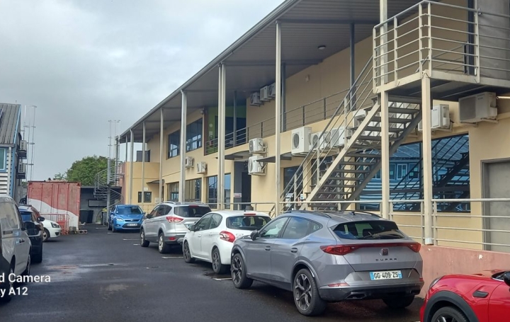  INDIANA IMMOBILIER Local / Bureau | SAINT-ANDRE (97440) | 250 m2 | 2 500 € 